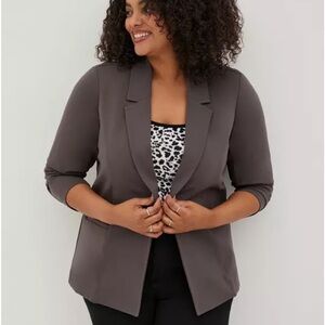 Torrid Chelsea Studio Luxe Ponte Blazer in Gray NEW with Tag W2210 Plus Size 6X